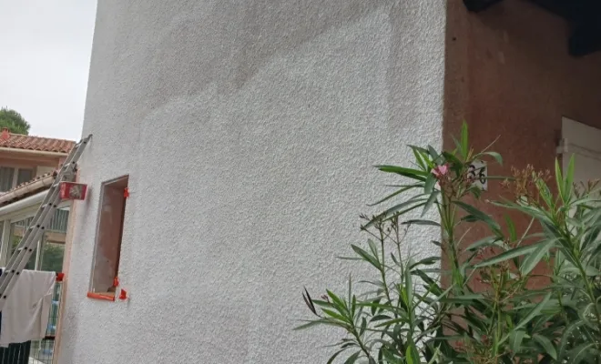 Peinture façade , Le Lavandou, Le Peintre