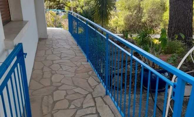 Peinture barreaudages , Le Lavandou, Le Peintre
