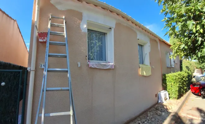 Peinture façade , Le Lavandou, Le Peintre